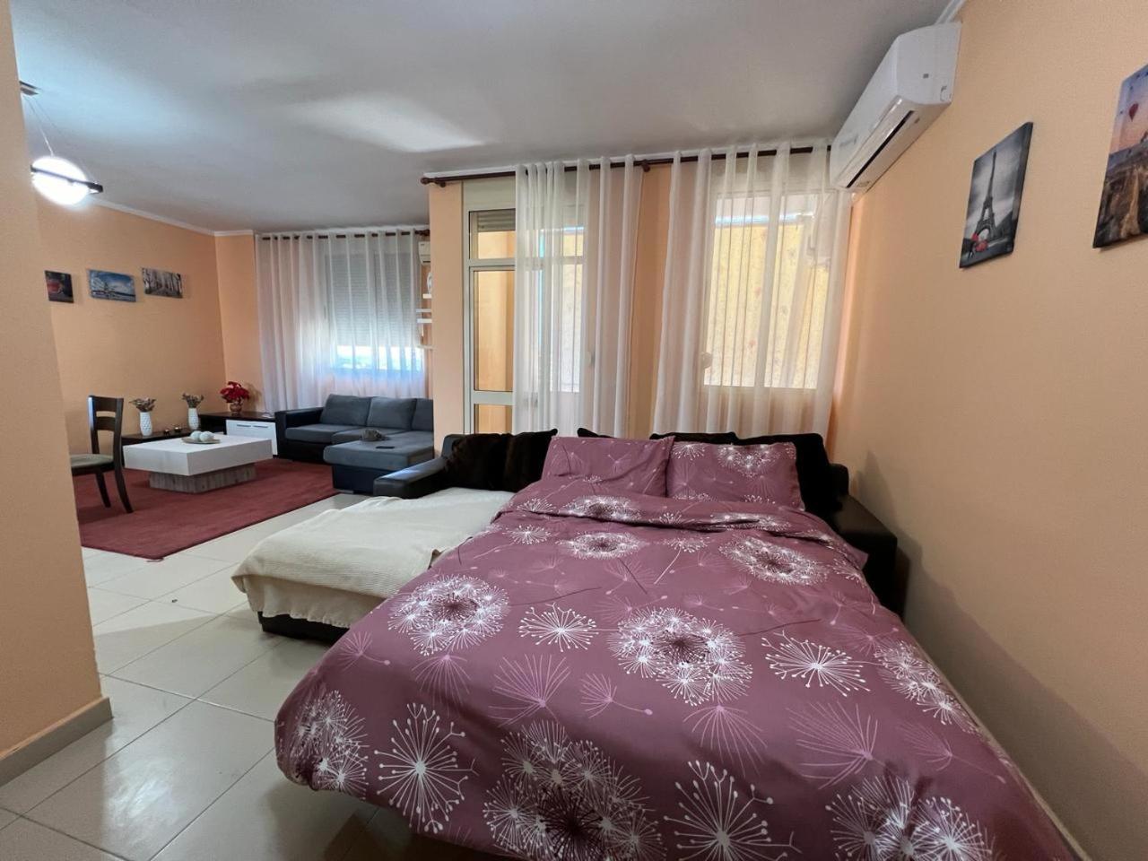 Elbasan Center Family Apartment N.42 Exterior foto